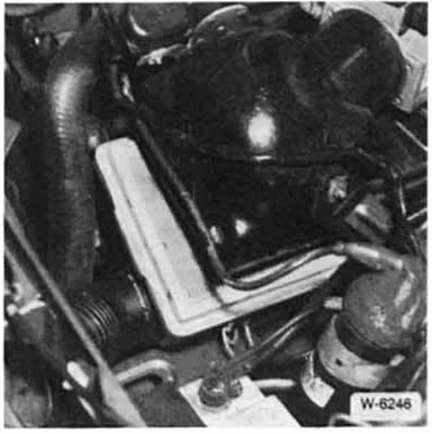 BMW5 Reparaturanleitung. Luftfiltereinsatz wechseln